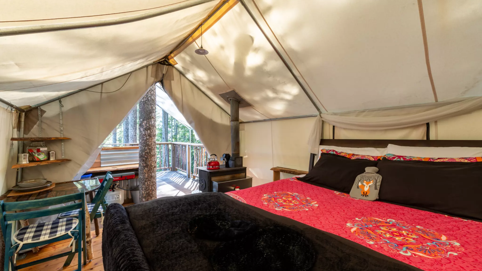 Fir and Feather Treehouse Bedroom